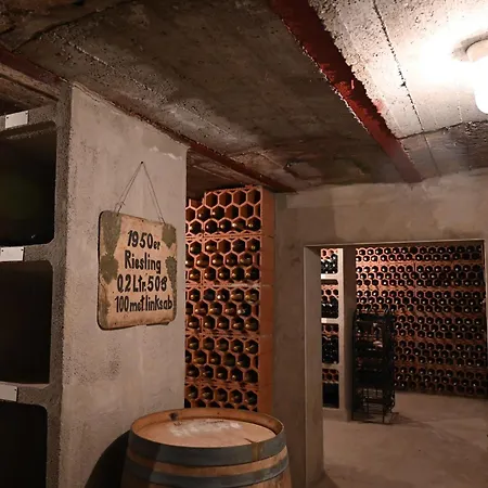 فندق Wein- Und Sekthaus F.b.schoenleber *