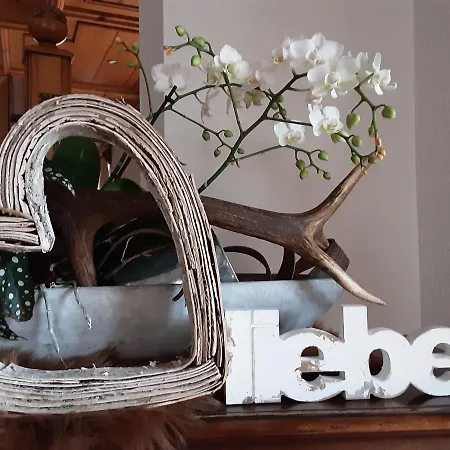 Hotel Wein- Und Sekthaus F.b.schoenleber