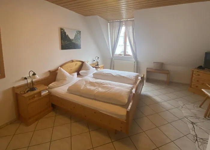 Wein- Und Sekthaus F.b.schoenleber *