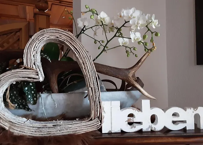 Hotel Wein- Und Sekthaus F.b.schoenleber